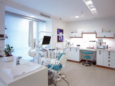 Abundance Dental 華人牙醫與健康中心