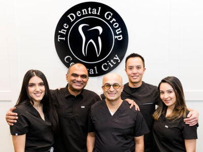 素里 Central City 華人牙醫與綜合診所 (Central City Dental & Medical Surrey)