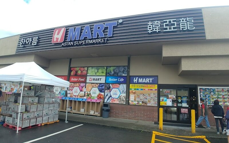 韓亞龍超市 (H-Mart Coquitlam North Road)